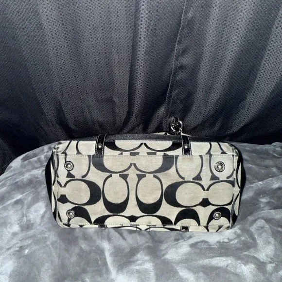 Coach 2009 bag and wallet bundle - Picture 3 of 5